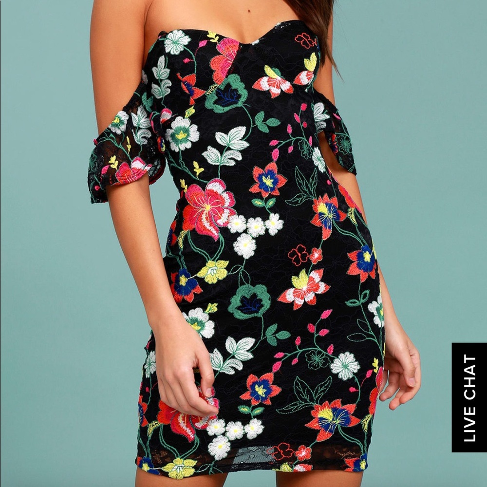 Lulus off the shoulder floral print dress